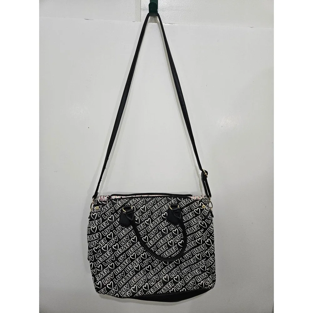 Luv Betsey Betsey Johnson Black White Logo Heart Satchel Crossbody Bag Charm Y2K